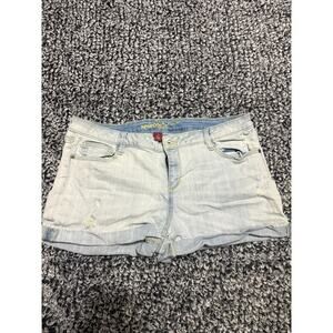Women's Arizona Shorts size 15. Wore 1 time. EUC